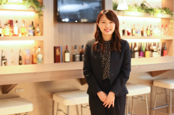 クルーたちが多くの人から「憧れの存在」と言われるような店舗を実現したい。