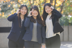 励まし合いながら成長を実感できる環境。お客様に寄り添い続けることが仕事の喜び。