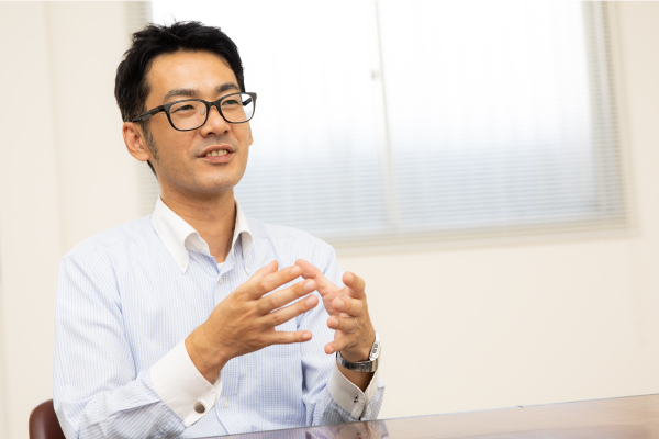 プロジェクトストーリー:「炭」で肌の悩みをケアできる商品を開発せよ。