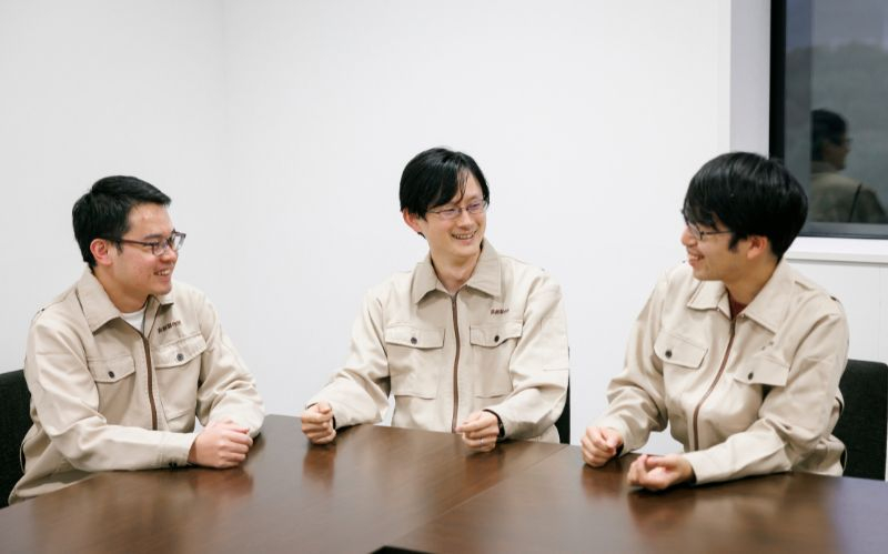 若手技術者、本音座談会 「京都製作所のココがオイシイ!」