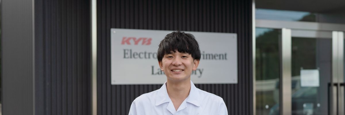 kyb-st04-02.jpg