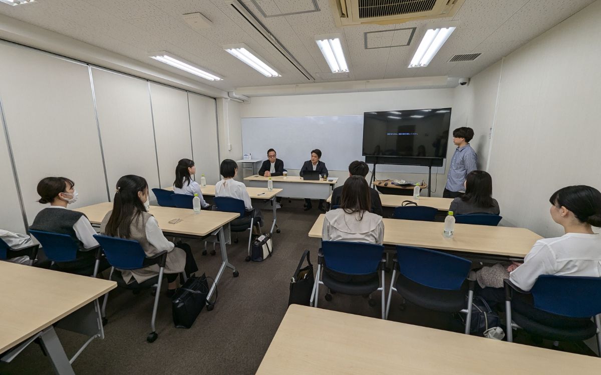 hrd-st19-04.jpg